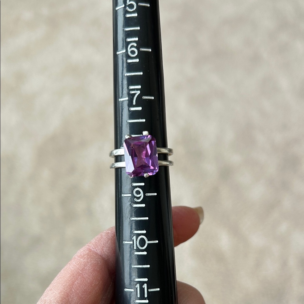 Chic Silver Ring With Purple Gemstone - image 5